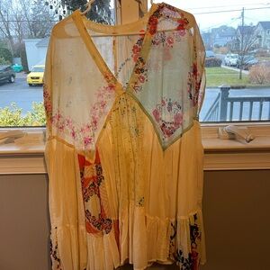 Agnes printed mini size small with pockets yellow retailed 168